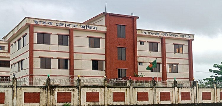 প্রধান উপদেষ্টা পদত্যাগ করবেন না: ফাইজ তাইয়েব আহমেদ