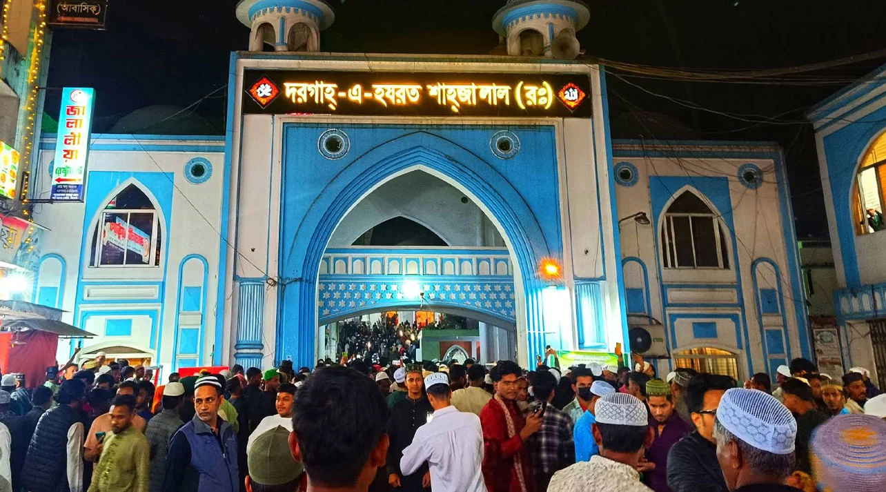 প্রধান উপদেষ্টা পদত্যাগ করবেন না: ফাইজ তাইয়েব আহমেদ