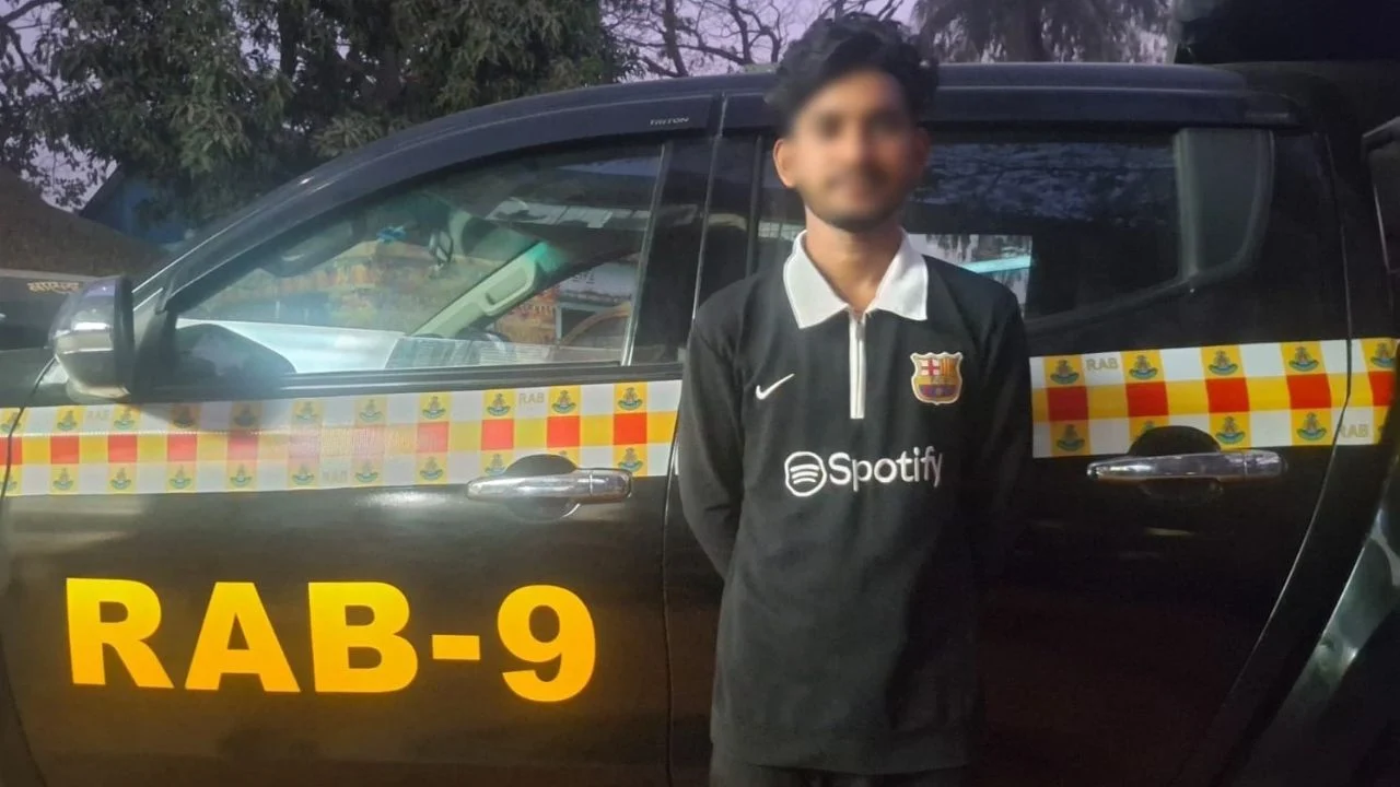 প্রধান উপদেষ্টা পদত্যাগ করবেন না: ফাইজ তাইয়েব আহমেদ