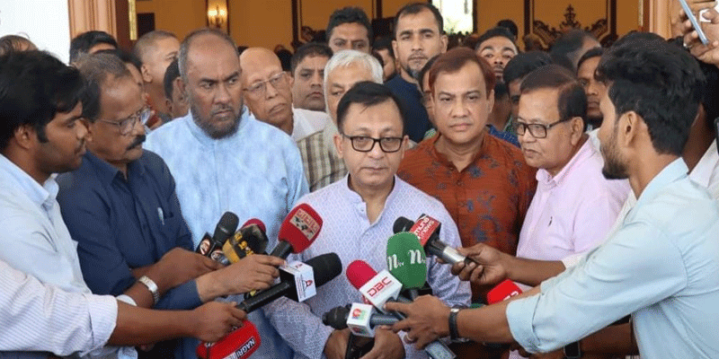 প্রধান উপদেষ্টা পদত্যাগ করবেন না: ফাইজ তাইয়েব আহমেদ