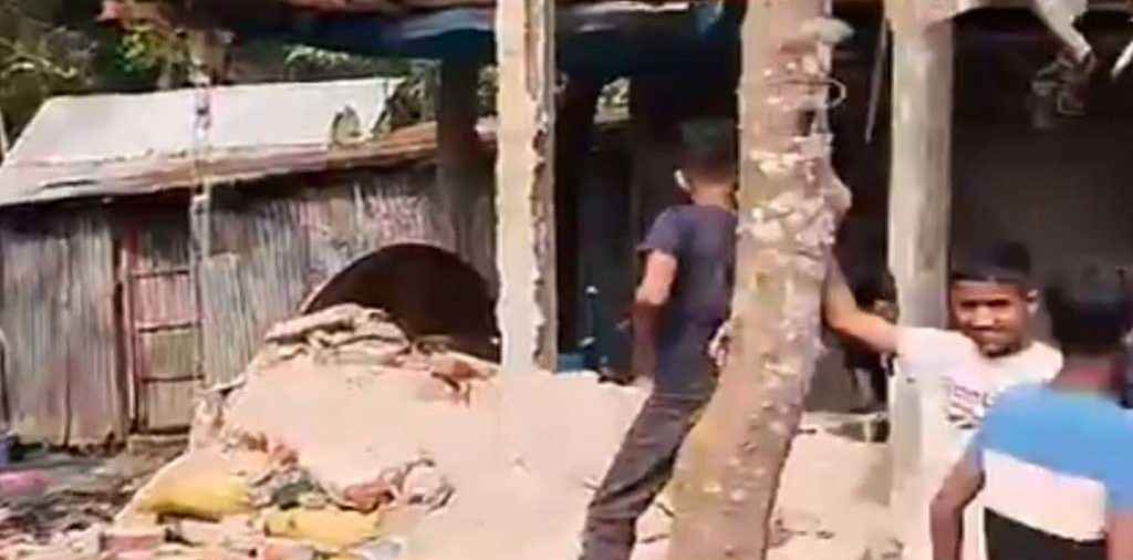 প্রধান উপদেষ্টা পদত্যাগ করবেন না: ফাইজ তাইয়েব আহমেদ