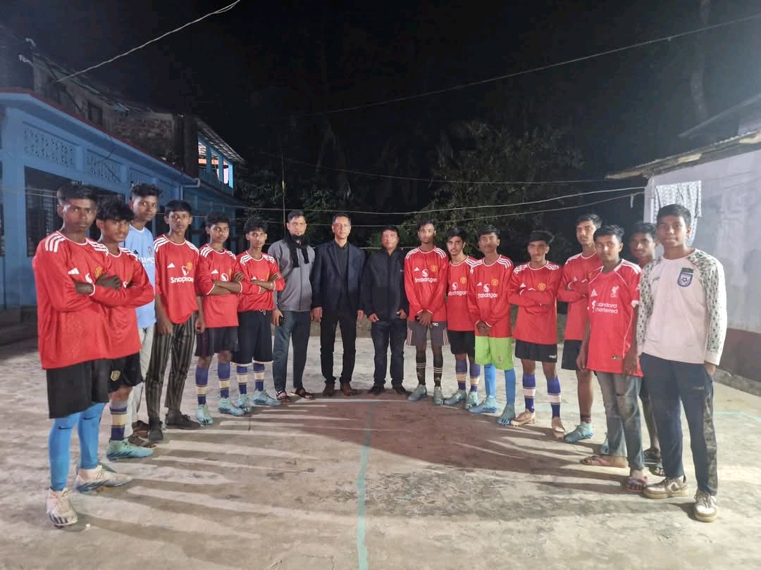 প্রধান উপদেষ্টা পদত্যাগ করবেন না: ফাইজ তাইয়েব আহমেদ