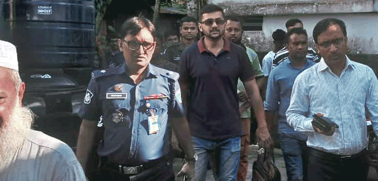 প্রধান উপদেষ্টা পদত্যাগ করবেন না: ফাইজ তাইয়েব আহমেদ