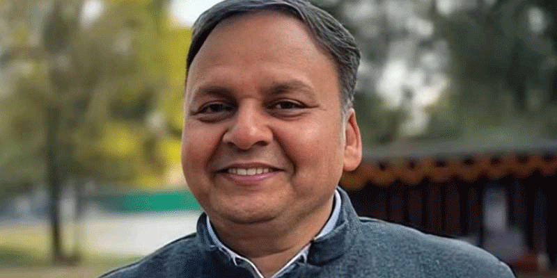 প্রধান উপদেষ্টা পদত্যাগ করবেন না: ফাইজ তাইয়েব আহমেদ