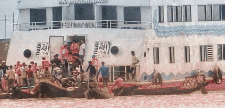 প্রধান উপদেষ্টা পদত্যাগ করবেন না: ফাইজ তাইয়েব আহমেদ