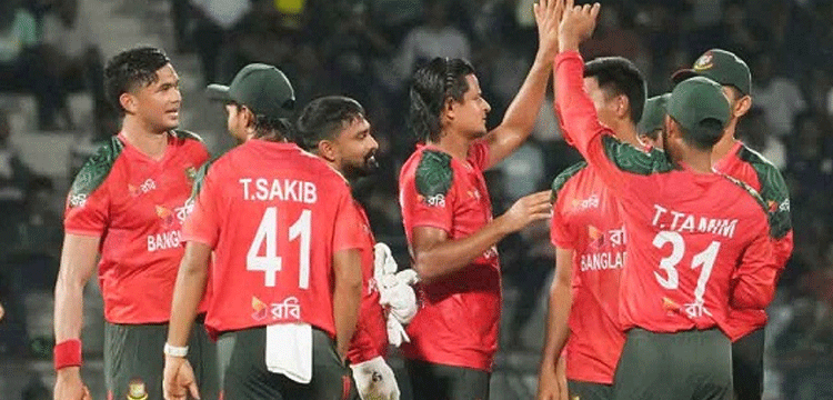 প্রধান উপদেষ্টা পদত্যাগ করবেন না: ফাইজ তাইয়েব আহমেদ