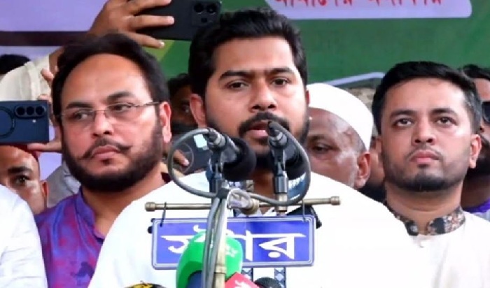 প্রধান উপদেষ্টা পদত্যাগ করবেন না: ফাইজ তাইয়েব আহমেদ
