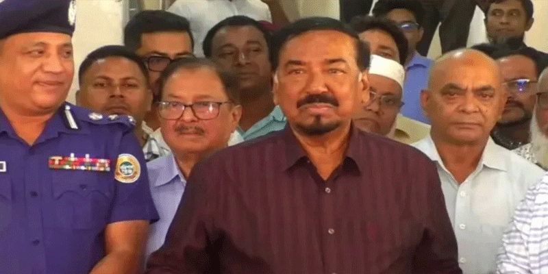 প্রধান উপদেষ্টা পদত্যাগ করবেন না: ফাইজ তাইয়েব আহমেদ