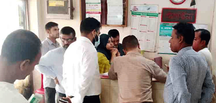 প্রধান উপদেষ্টা পদত্যাগ করবেন না: ফাইজ তাইয়েব আহমেদ