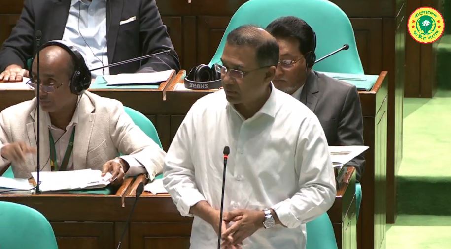 প্রধান উপদেষ্টা পদত্যাগ করবেন না: ফাইজ তাইয়েব আহমেদ