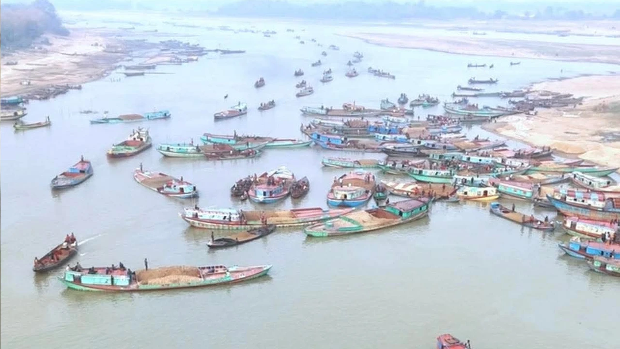 প্রধান উপদেষ্টা পদত্যাগ করবেন না: ফাইজ তাইয়েব আহমেদ