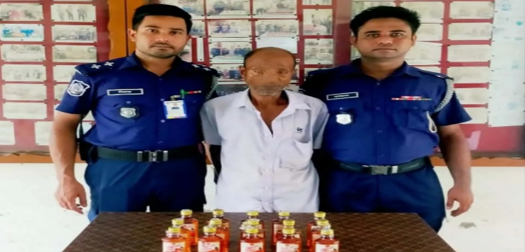 প্রধান উপদেষ্টা পদত্যাগ করবেন না: ফাইজ তাইয়েব আহমেদ
