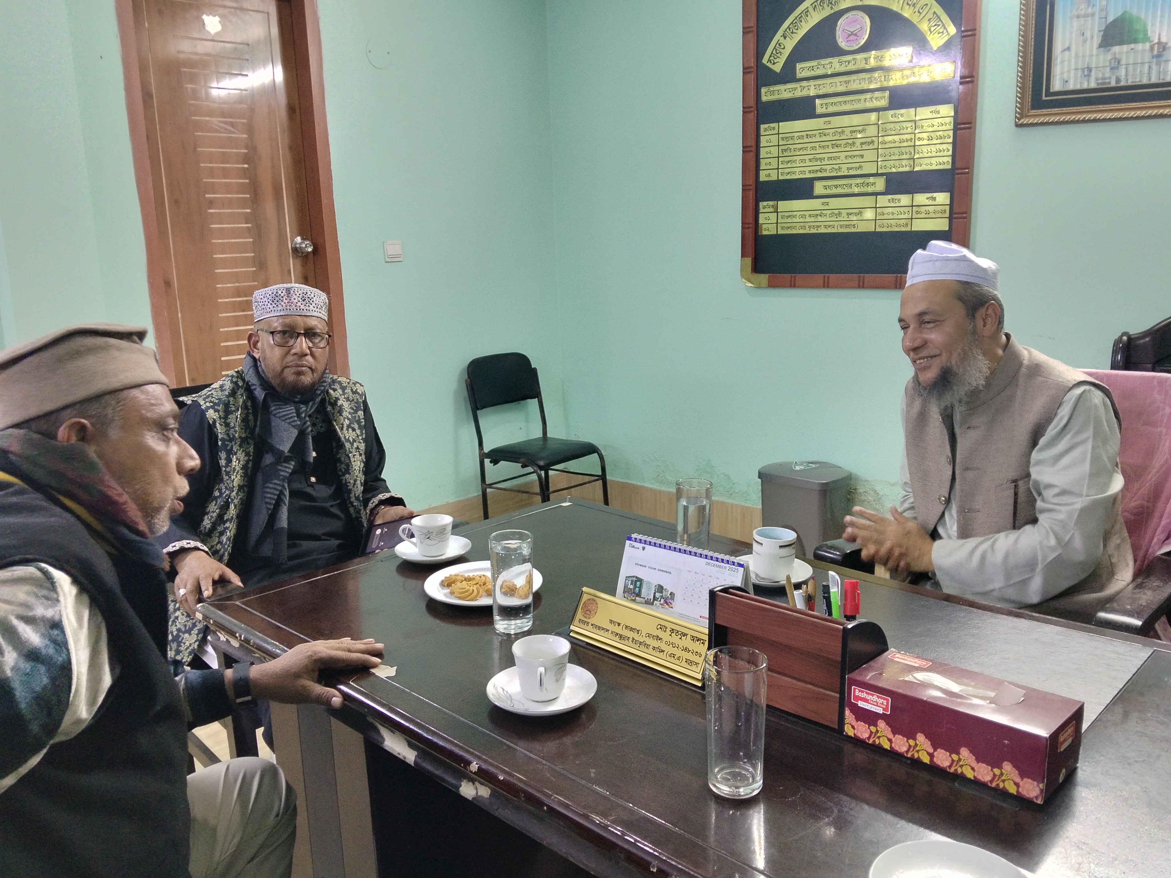 প্রধান উপদেষ্টা পদত্যাগ করবেন না: ফাইজ তাইয়েব আহমেদ