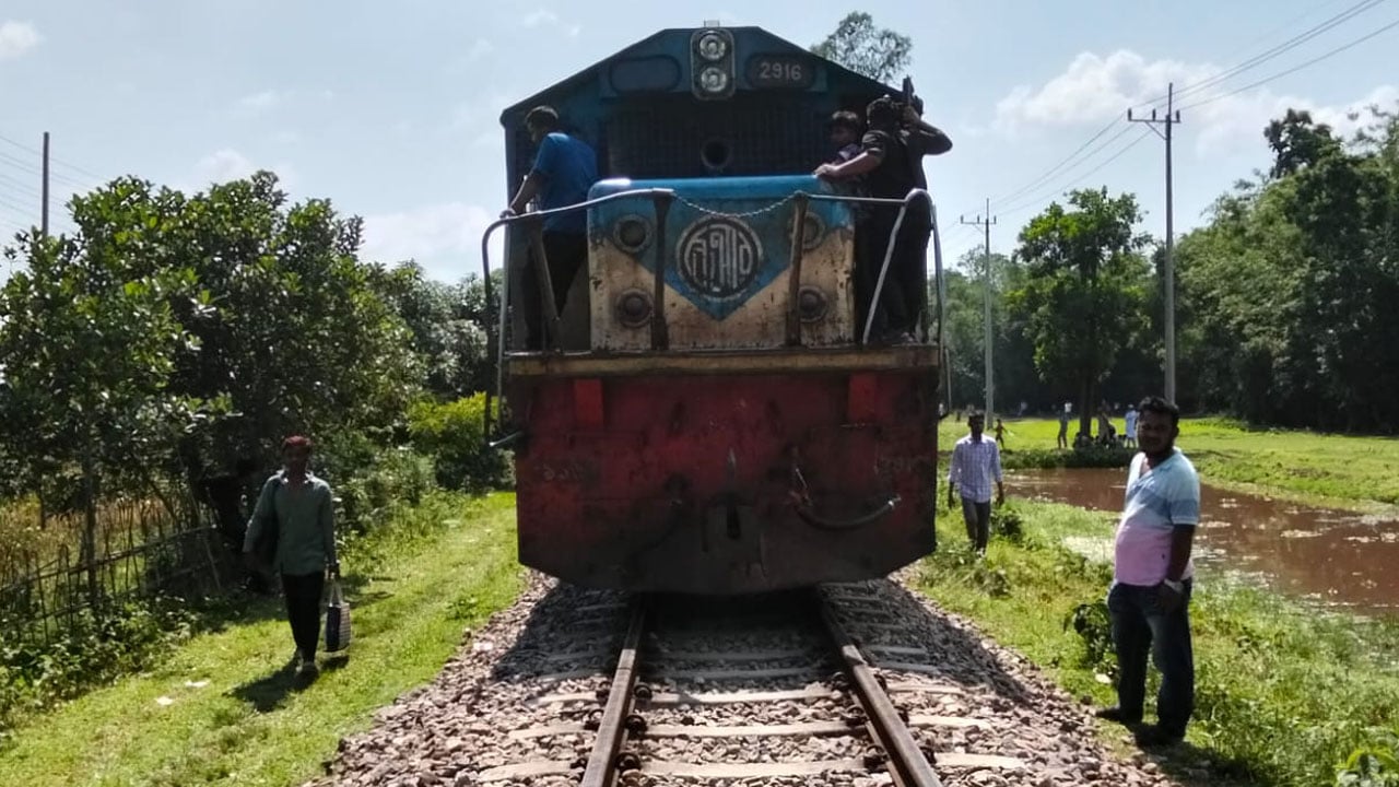 প্রধান উপদেষ্টা পদত্যাগ করবেন না: ফাইজ তাইয়েব আহমেদ