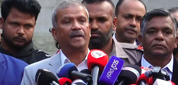 প্রধান উপদেষ্টা পদত্যাগ করবেন না: ফাইজ তাইয়েব আহমেদ