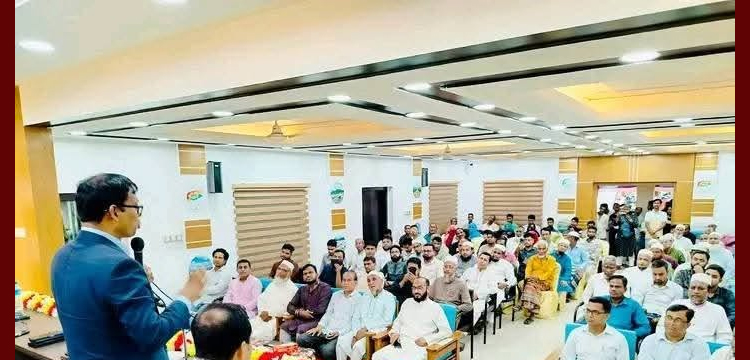 প্রধান উপদেষ্টা পদত্যাগ করবেন না: ফাইজ তাইয়েব আহমেদ