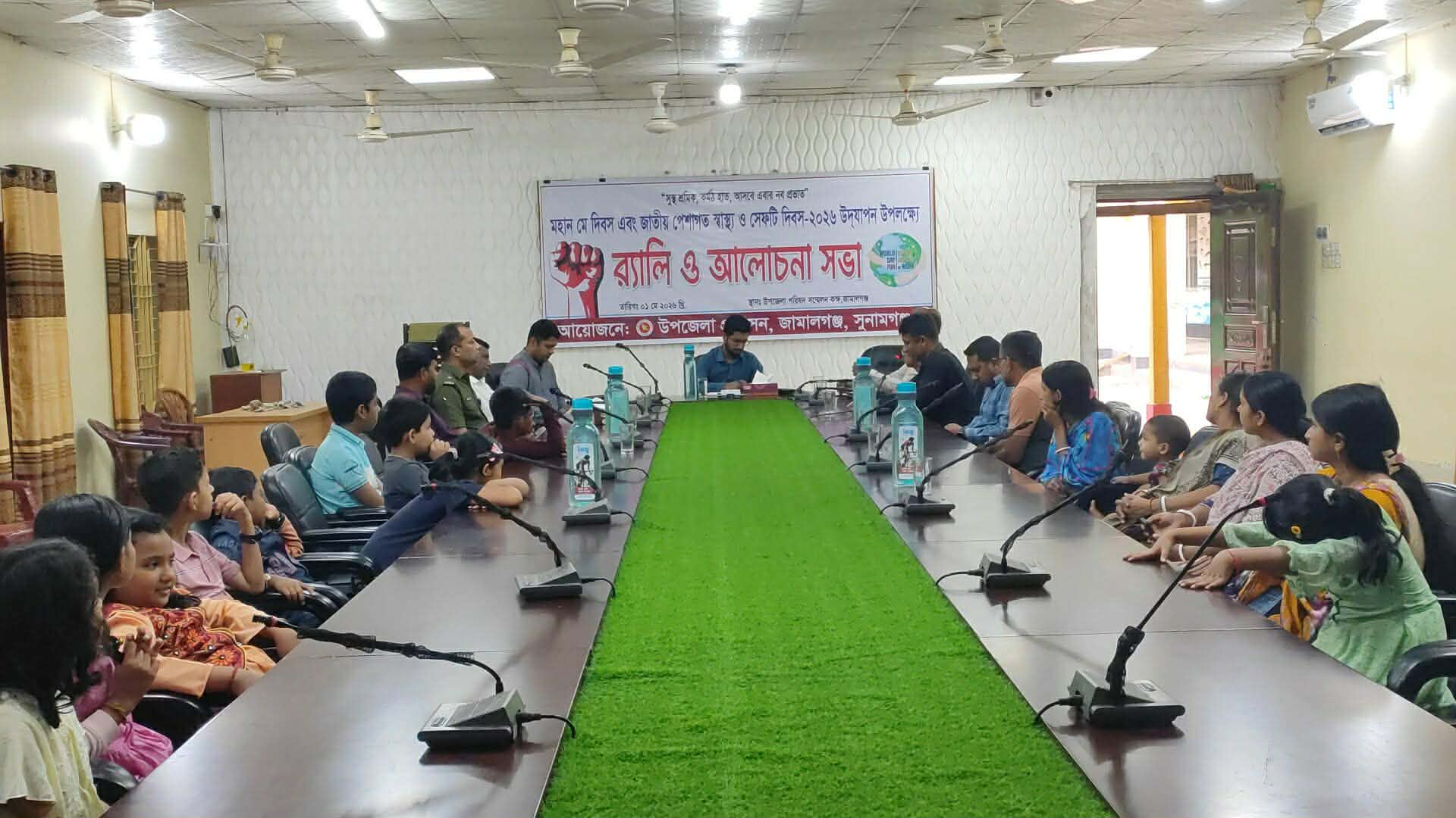 প্রধান উপদেষ্টা পদত্যাগ করবেন না: ফাইজ তাইয়েব আহমেদ