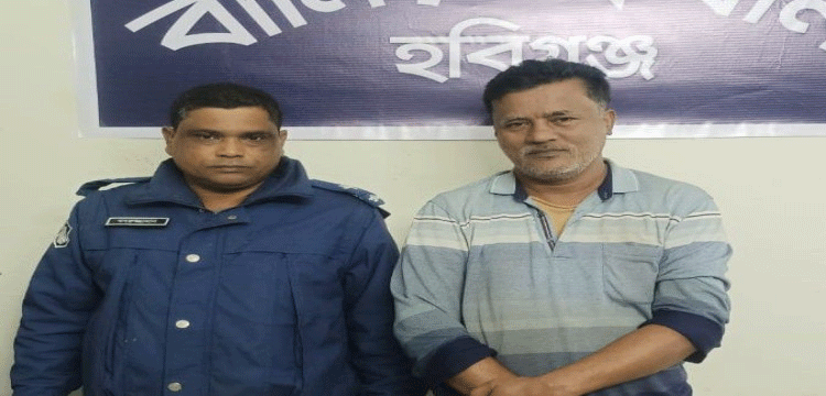 প্রধান উপদেষ্টা পদত্যাগ করবেন না: ফাইজ তাইয়েব আহমেদ