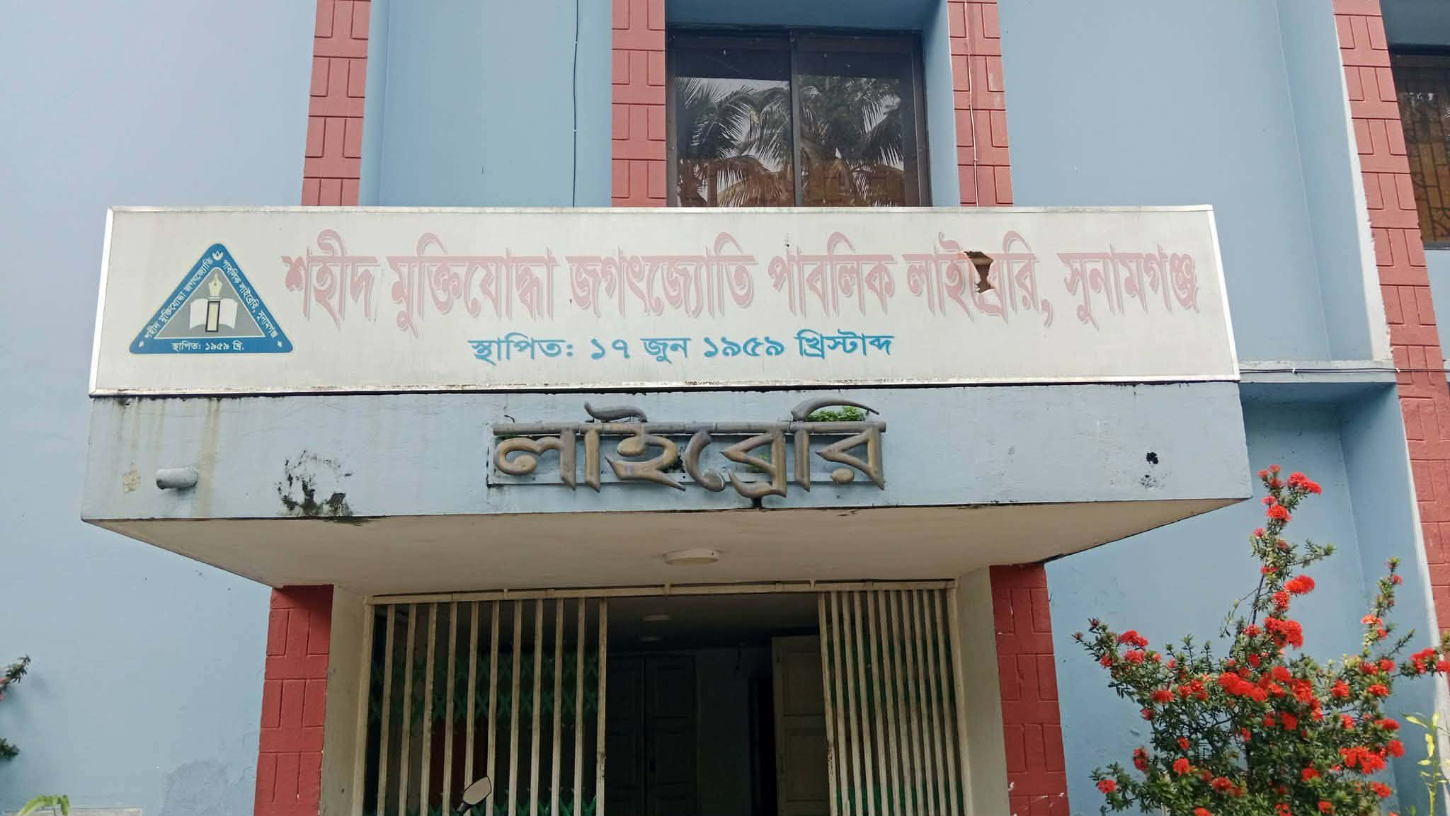প্রধান উপদেষ্টা পদত্যাগ করবেন না: ফাইজ তাইয়েব আহমেদ