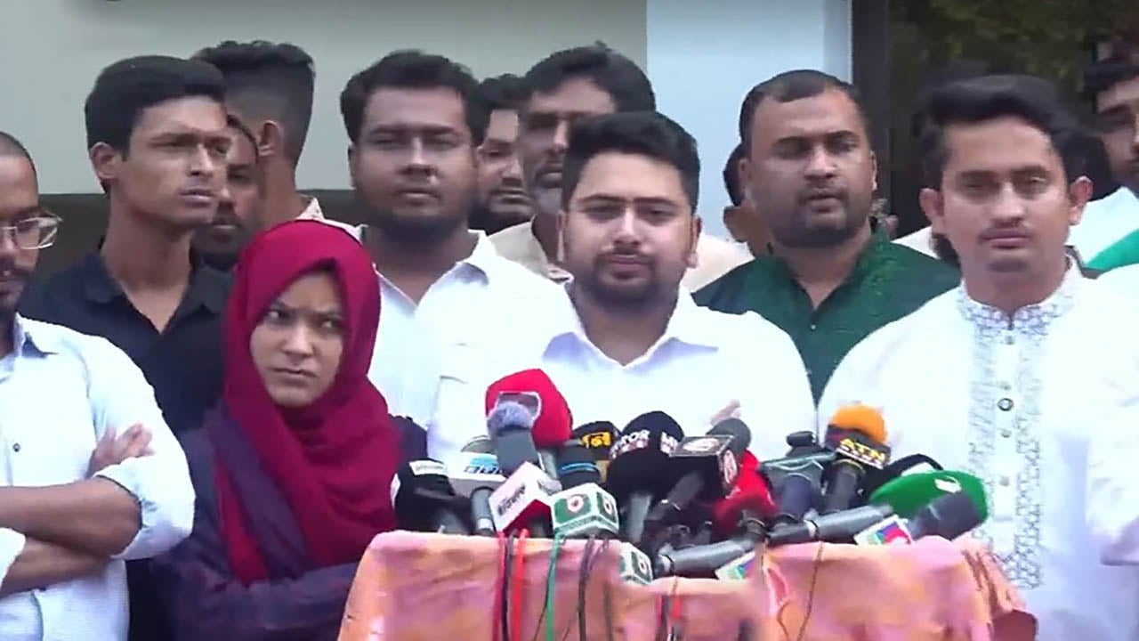 প্রধান উপদেষ্টা পদত্যাগ করবেন না: ফাইজ তাইয়েব আহমেদ