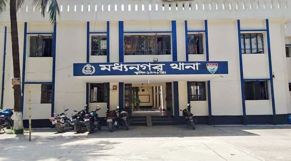 প্রধান উপদেষ্টা পদত্যাগ করবেন না: ফাইজ তাইয়েব আহমেদ