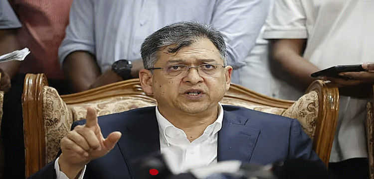 প্রধান উপদেষ্টা পদত্যাগ করবেন না: ফাইজ তাইয়েব আহমেদ