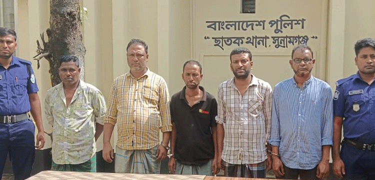 প্রধান উপদেষ্টা পদত্যাগ করবেন না: ফাইজ তাইয়েব আহমেদ
