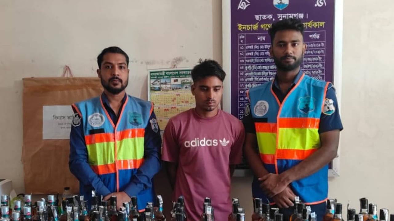 প্রধান উপদেষ্টা পদত্যাগ করবেন না: ফাইজ তাইয়েব আহমেদ