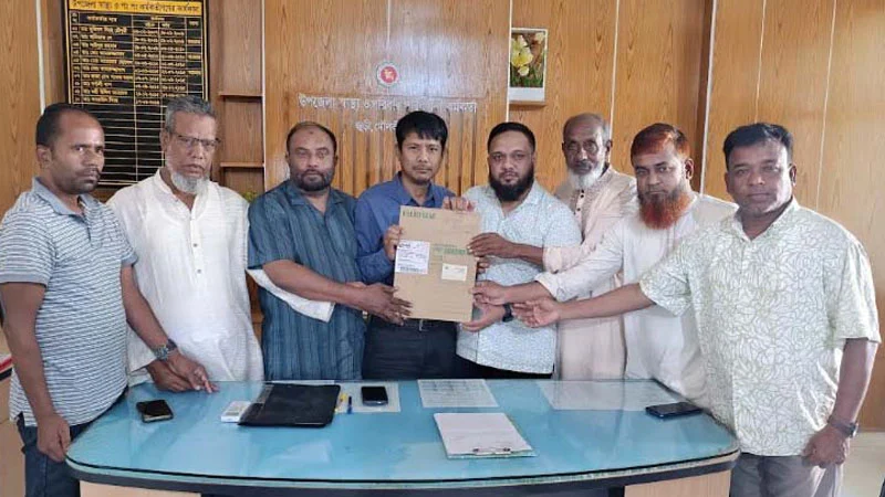 প্রধান উপদেষ্টা পদত্যাগ করবেন না: ফাইজ তাইয়েব আহমেদ