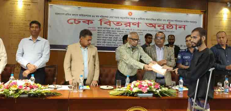 প্রধান উপদেষ্টা পদত্যাগ করবেন না: ফাইজ তাইয়েব আহমেদ