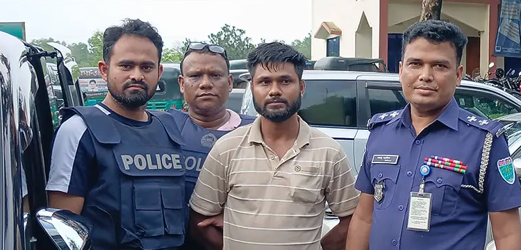 প্রধান উপদেষ্টা পদত্যাগ করবেন না: ফাইজ তাইয়েব আহমেদ