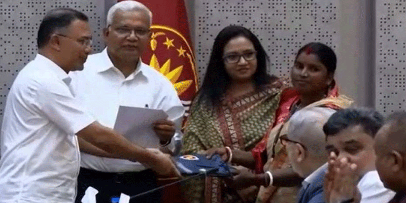 প্রধান উপদেষ্টা পদত্যাগ করবেন না: ফাইজ তাইয়েব আহমেদ