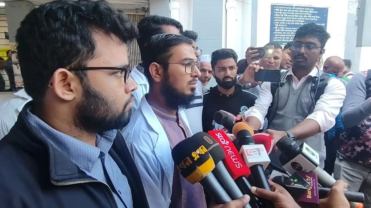 প্রধান উপদেষ্টা পদত্যাগ করবেন না: ফাইজ তাইয়েব আহমেদ