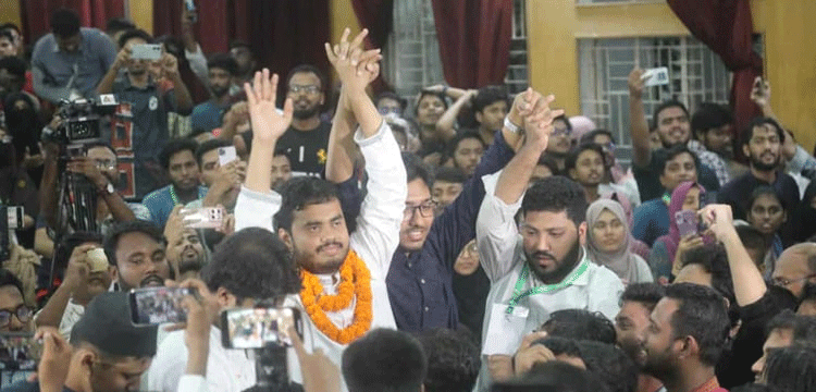 প্রধান উপদেষ্টা পদত্যাগ করবেন না: ফাইজ তাইয়েব আহমেদ