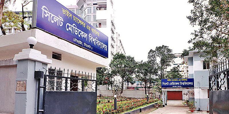 প্রধান উপদেষ্টা পদত্যাগ করবেন না: ফাইজ তাইয়েব আহমেদ