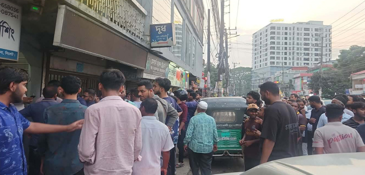 প্রধান উপদেষ্টা পদত্যাগ করবেন না: ফাইজ তাইয়েব আহমেদ