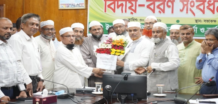 প্রধান উপদেষ্টা পদত্যাগ করবেন না: ফাইজ তাইয়েব আহমেদ