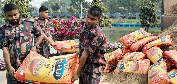প্রধান উপদেষ্টা পদত্যাগ করবেন না: ফাইজ তাইয়েব আহমেদ