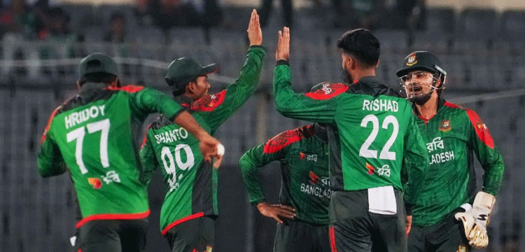 প্রধান উপদেষ্টা পদত্যাগ করবেন না: ফাইজ তাইয়েব আহমেদ