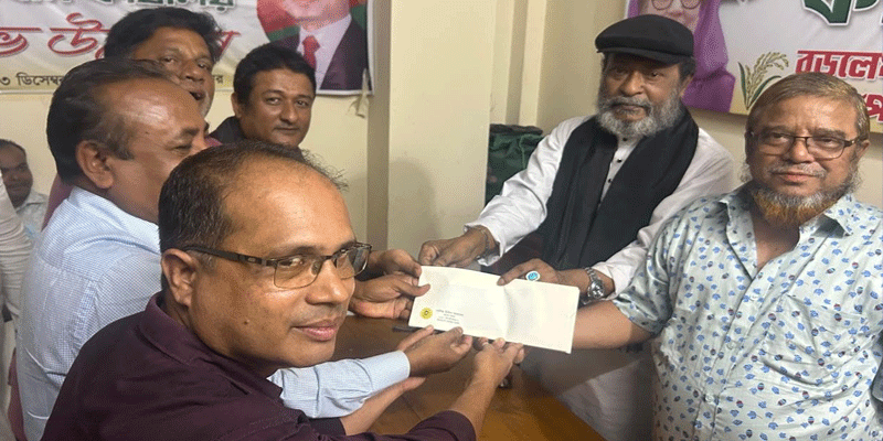 প্রধান উপদেষ্টা পদত্যাগ করবেন না: ফাইজ তাইয়েব আহমেদ