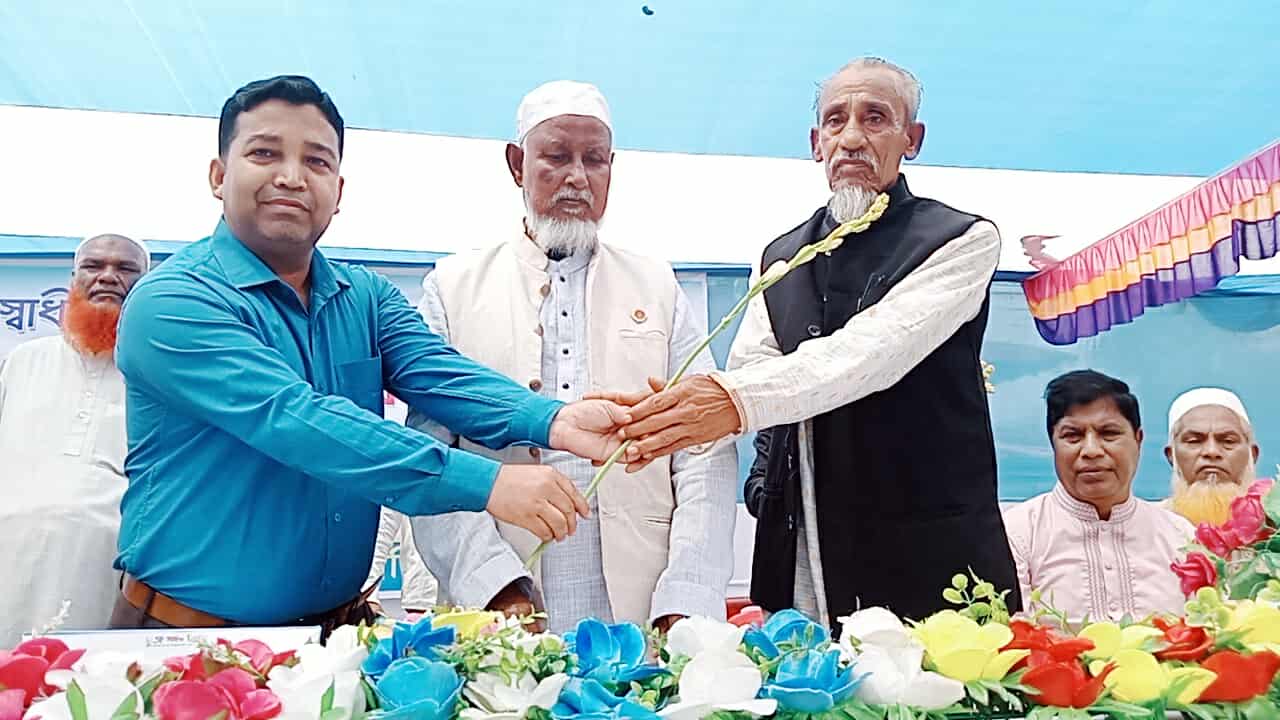 প্রধান উপদেষ্টা পদত্যাগ করবেন না: ফাইজ তাইয়েব আহমেদ