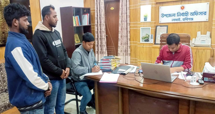 প্রধান উপদেষ্টা পদত্যাগ করবেন না: ফাইজ তাইয়েব আহমেদ