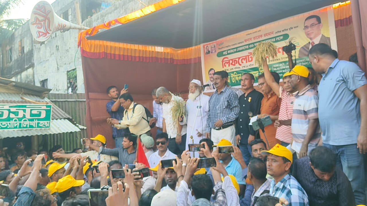 প্রধান উপদেষ্টা পদত্যাগ করবেন না: ফাইজ তাইয়েব আহমেদ