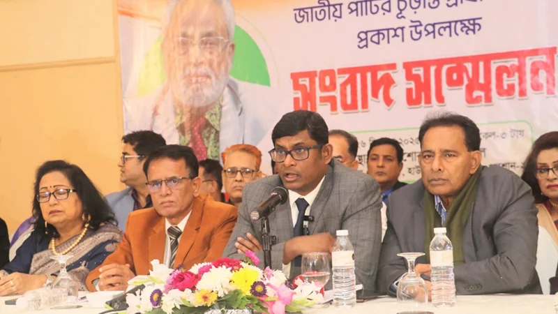 প্রধান উপদেষ্টা পদত্যাগ করবেন না: ফাইজ তাইয়েব আহমেদ