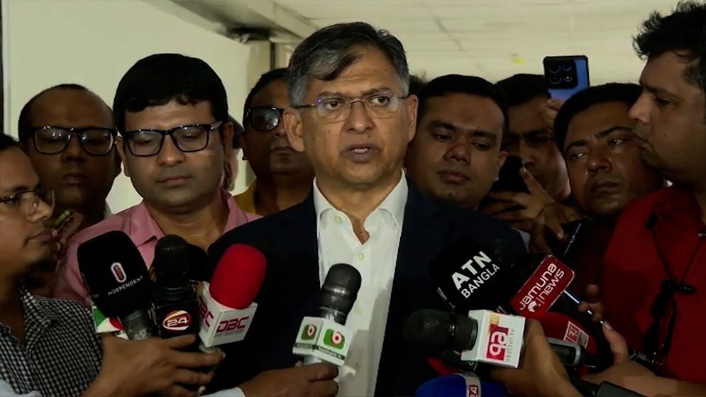 প্রধান উপদেষ্টা পদত্যাগ করবেন না: ফাইজ তাইয়েব আহমেদ