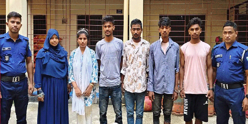 প্রধান উপদেষ্টা পদত্যাগ করবেন না: ফাইজ তাইয়েব আহমেদ