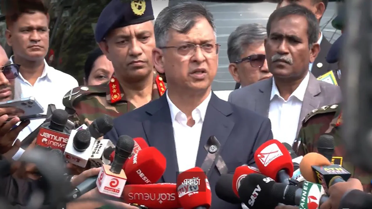 প্রধান উপদেষ্টা পদত্যাগ করবেন না: ফাইজ তাইয়েব আহমেদ