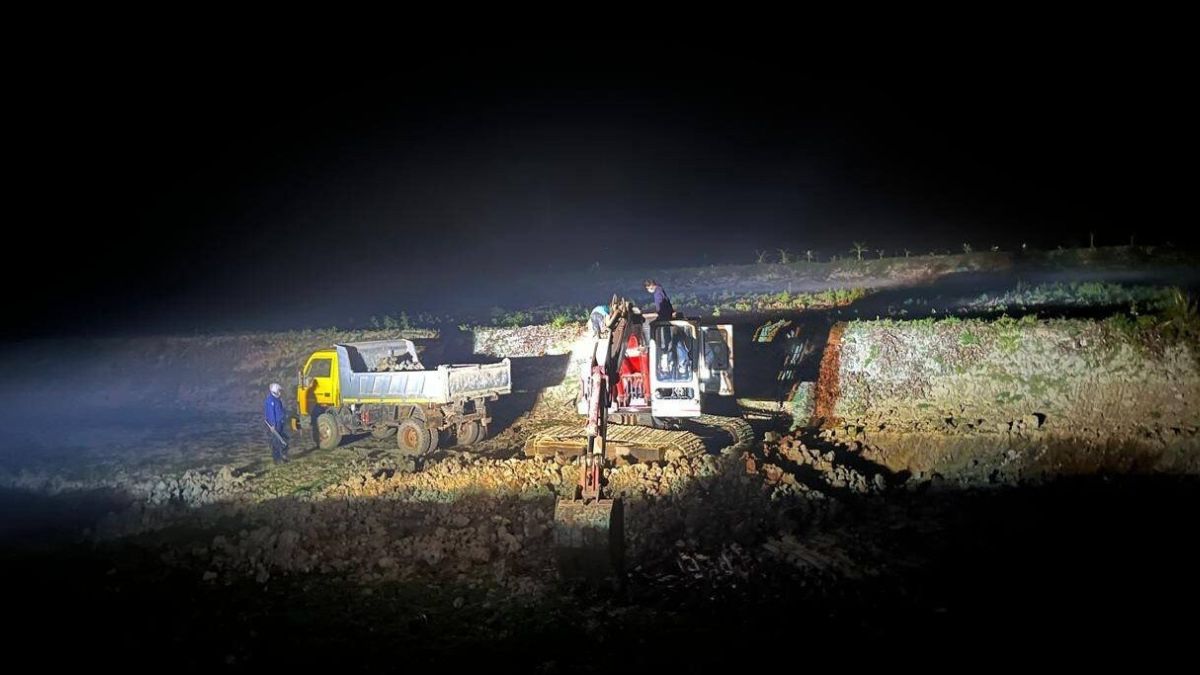 প্রধান উপদেষ্টা পদত্যাগ করবেন না: ফাইজ তাইয়েব আহমেদ