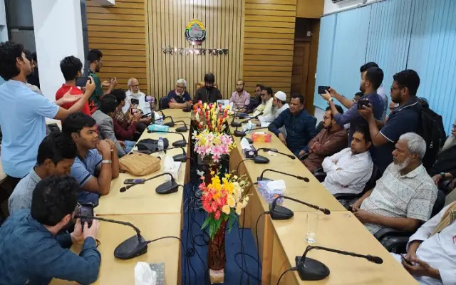 প্রধান উপদেষ্টা পদত্যাগ করবেন না: ফাইজ তাইয়েব আহমেদ