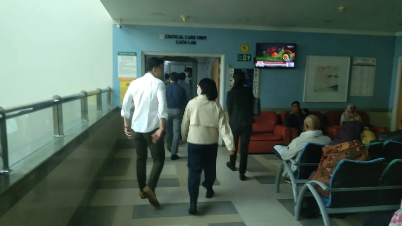 প্রধান উপদেষ্টা পদত্যাগ করবেন না: ফাইজ তাইয়েব আহমেদ